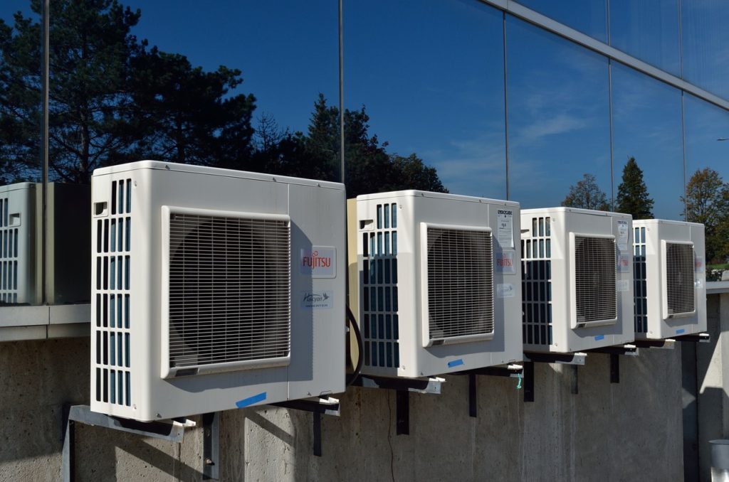 5 Tips for Improving Commercial Refrigeration Energy Efficiency